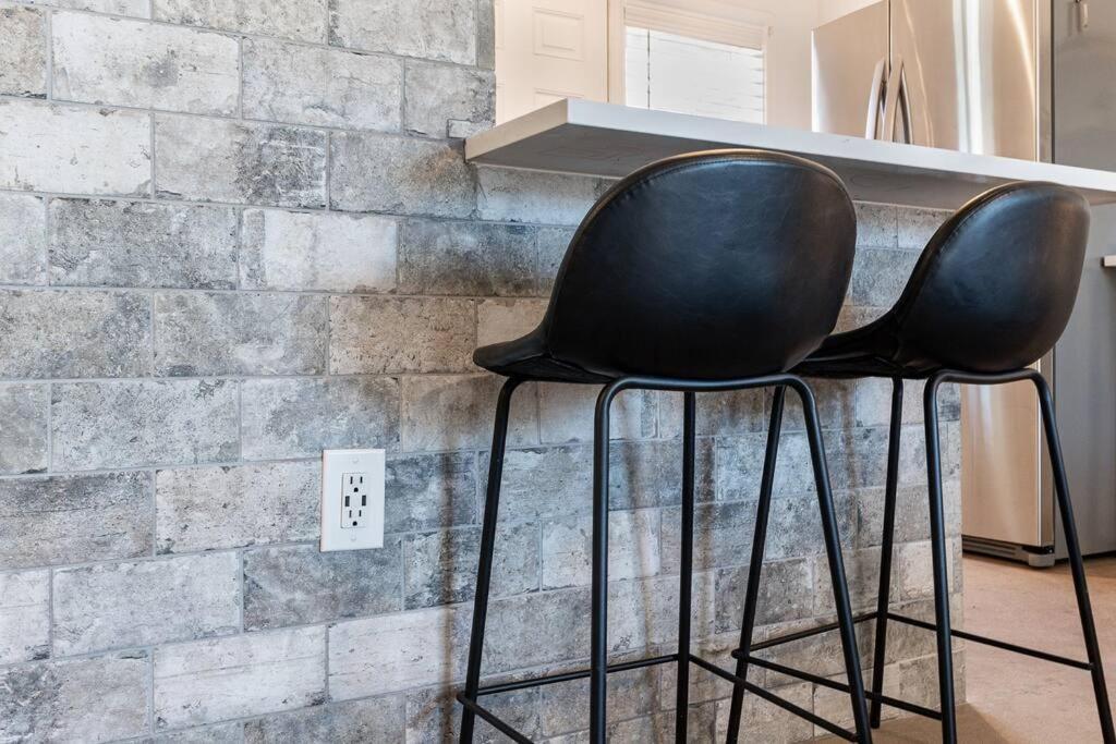 Ash And Ko Aparthotel Финикс Екстериор снимка